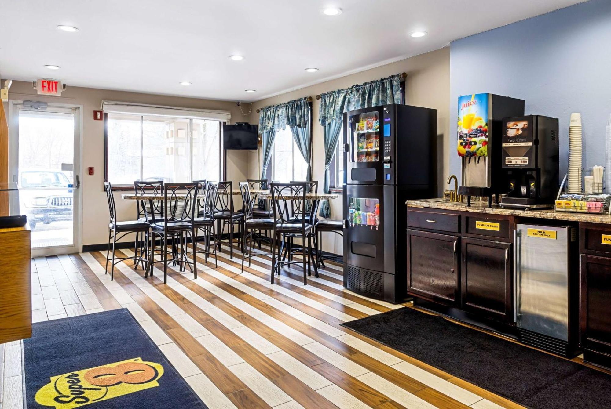 Super 8 By Wyndham Pittsburgh/Monroeville Luaran gambar